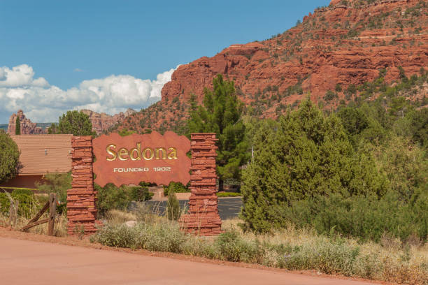 istock Entering Scenic Sedona 641669698