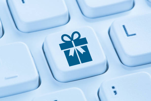 istock Gifts gift present online shopping ordering internet shop concept blue 641691544