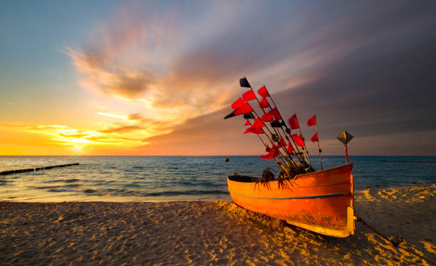 istock sunset over the sea, Baltic Sea, Poland 641709006