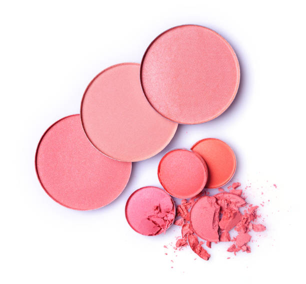 istock Round pink crashed blusher and eyeshadow for make up as sample of cosmetic product 641713034