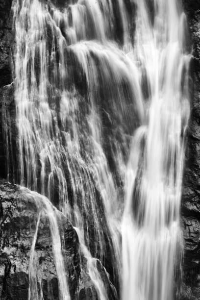 istock Foyers Falls, Highlands - Scozia 641744724