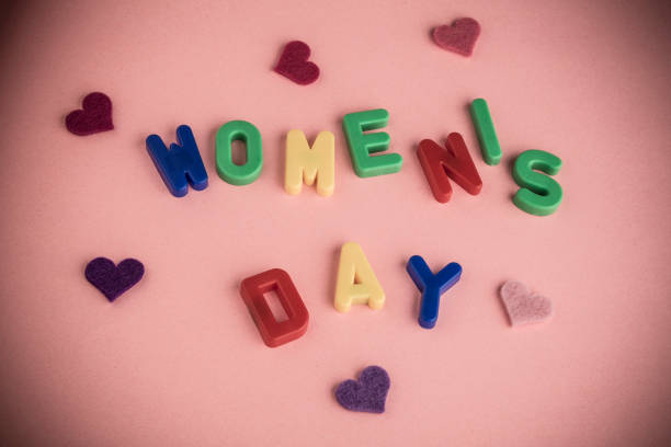 istock women's day greeting card 641776742