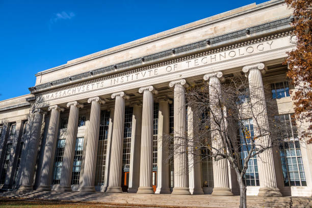 instituto de tecnologia de massachusetts (mit) - cambridge, massachusetts, eua - massachusetts institute of technology - fotografias e filmes do acervo