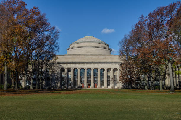 マサチューセッツ工科大学 (mit) ドーム - ケンブリッジ、マサチューセッツ、米国 - massachusetts institute of technology university massachusetts dome ストックフォトと画像