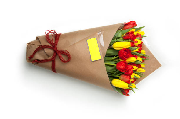 istock a bouquet of flowers on a white background 641826166