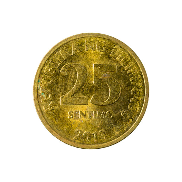 istock 25 philippine sentimo coin (2013) obverse isolated on white background 641848066