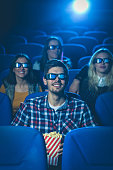 leute-im-kino.jpg?b=1&s=170x170&k=20&c=wDox_x7RlZjPpbyNtb7SZnF2dwCmsULvTWrW_nzGQ1A=