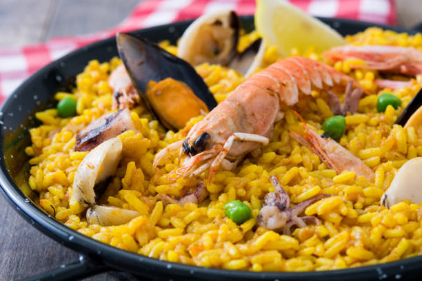 istock Traditional spanish seafood paella 641873874