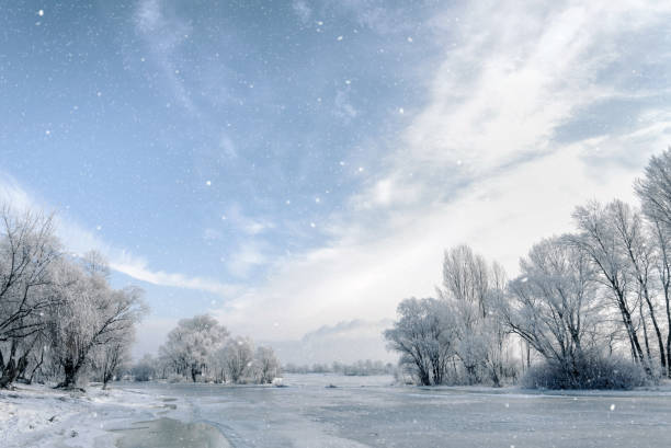 istock Frozen Water, Snow and Ice on the Dnieper River 641877228