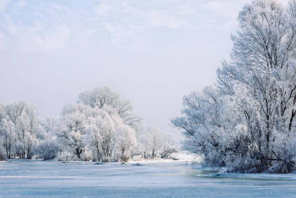 istock Frozen Water, Snow and Ice on the Dnieper River 641877302