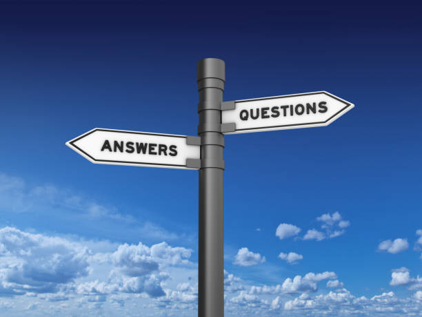 istock Questions and Answers Directional Sign 641904742