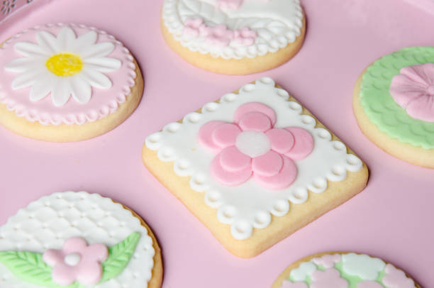 istock Freshly Baked Spring Flower  Cookies 641911774
