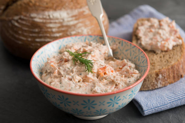 istock Bowl of Fish Pate Beside Bread 641926068