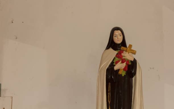 istock statue of the goddess 641953616