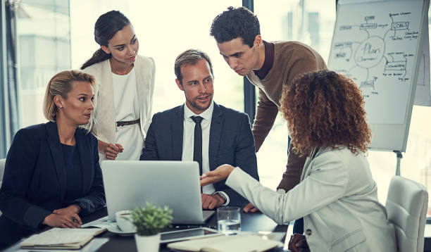istock Sharing insights to help better their business 641974728