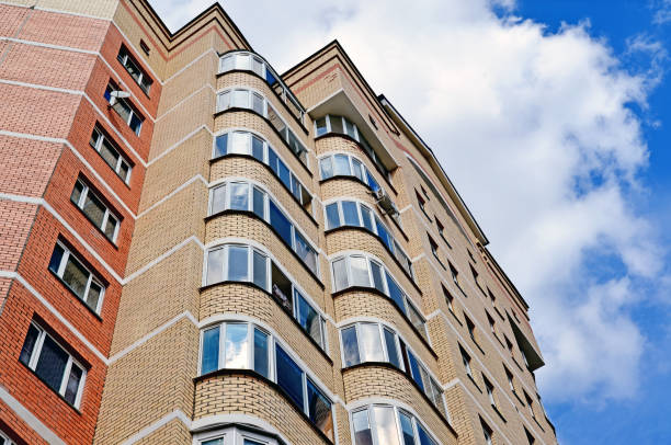 istock Facade of a modern apartment building 642006052