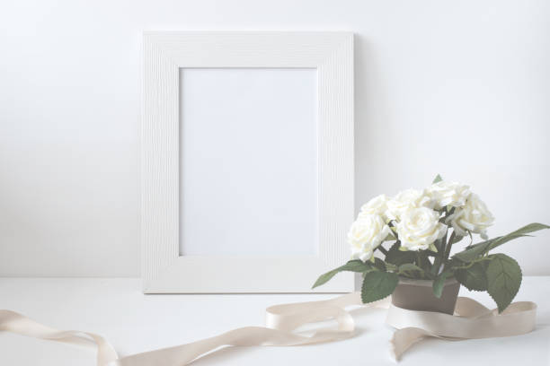 istock Picture Frame With Flower Bouquet. 642031498