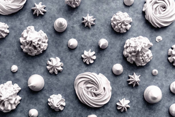 istock Meringue shapes on a grey background 642035544