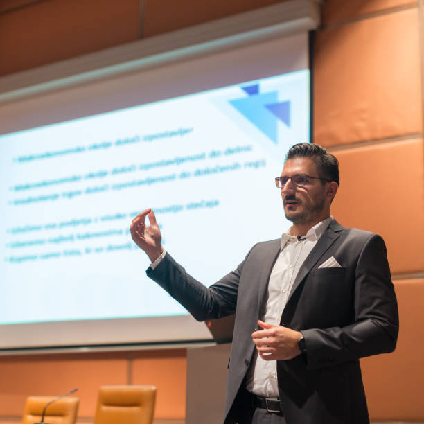 istock Speaker giving talk at Business Conference. 642053106