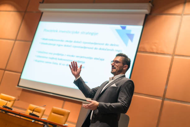 istock Speaker giving talk at Business Conference. 642053138