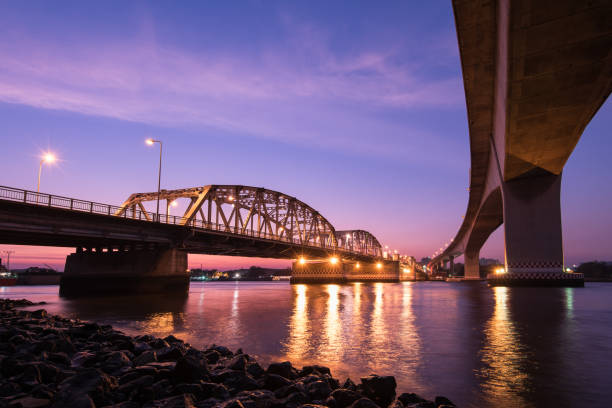 istock Krung Thep Bridge the metal bridge over Chao Phraya River 642059656