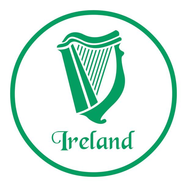 illustrazioni stock, clip art, cartoni animati e icone di tendenza di emblema irlandese con arpa celtica - republic of ireland immagine