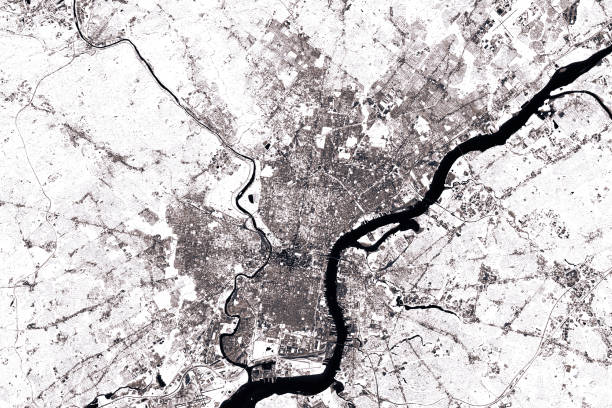 istock Philadelphia Abstract City Map Black And White 642173974
