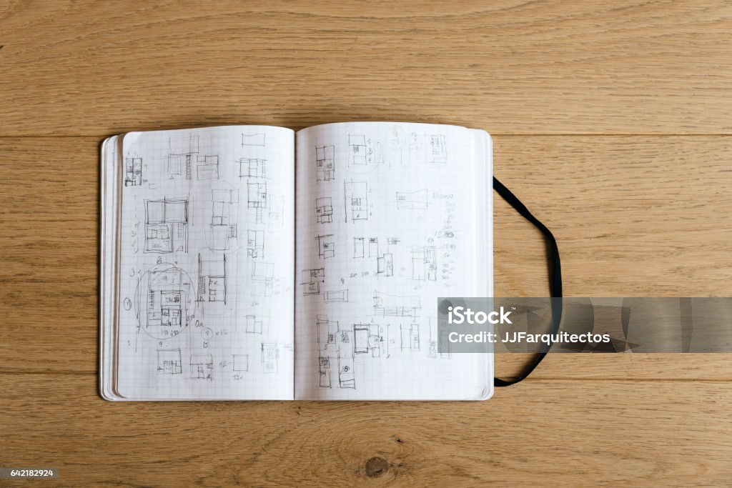 Cuaderno de arquitecto con dibujos - Foto de stock de Arquitecto libre de derechos