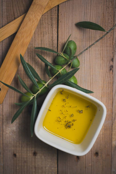 istock Oil and oil 642524930