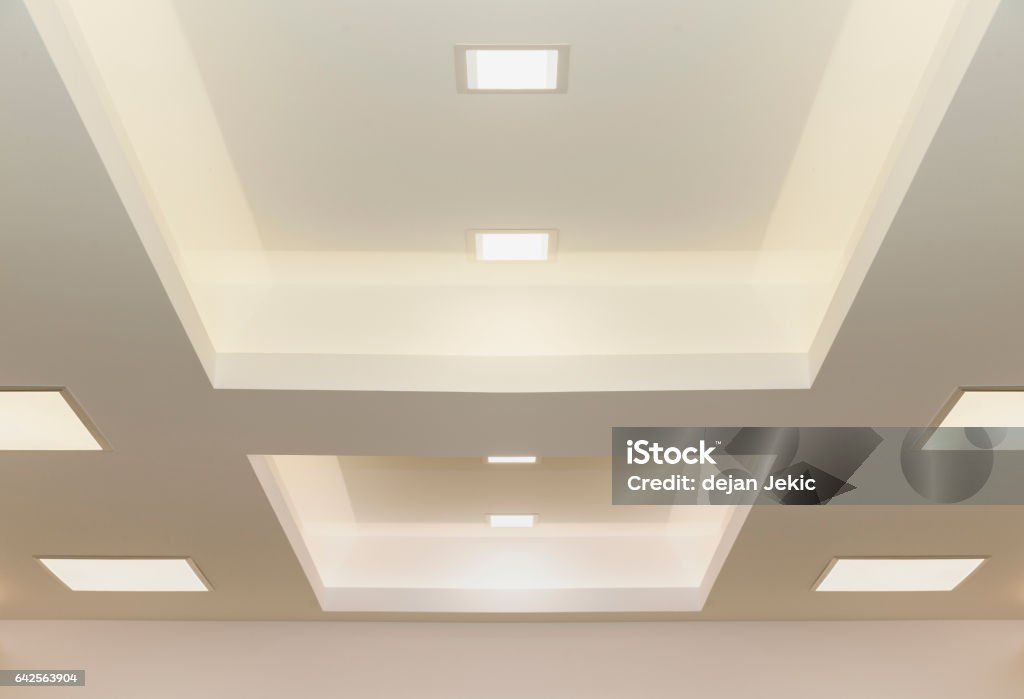 Modernes de plafond - Photo de Plafond libre de droits