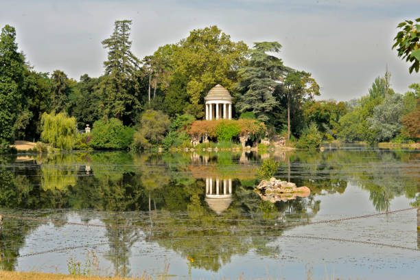 istock Bois de Vincennes, Paris 642577304