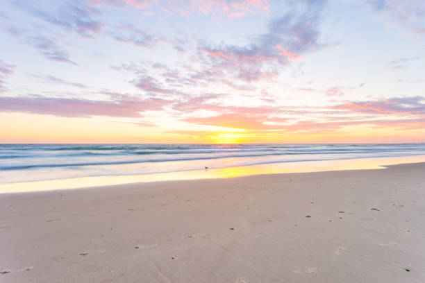 istock A sunrise over the ocean 642619896