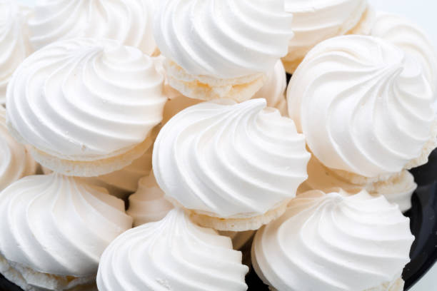 istock French vanilla meringue cookies 642767754