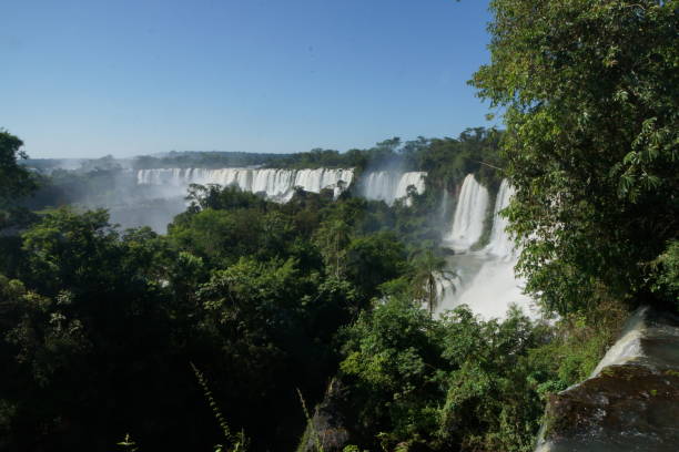 istock Waterfalls Foz Iguzu 642920324