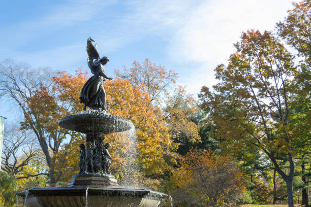 istock The Bethesda fountain in Central Pack during the fall season 642958542