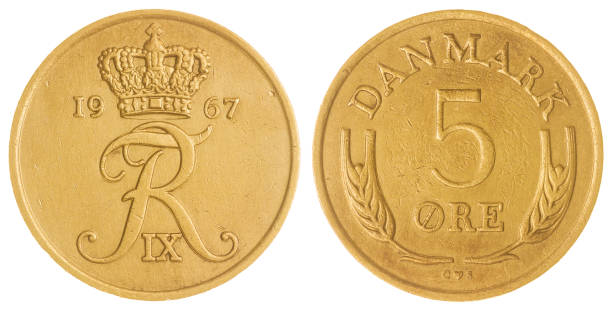 istock 5 ore 1967 coin isolated on white background, Denmark 643009964