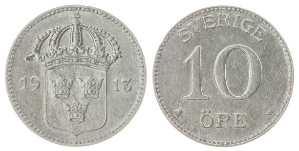 istock 10 ore 1913 coin isolated on white background, Sweden 643009978
