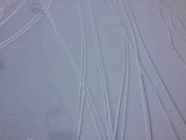 istock Mountains of winter 643028812