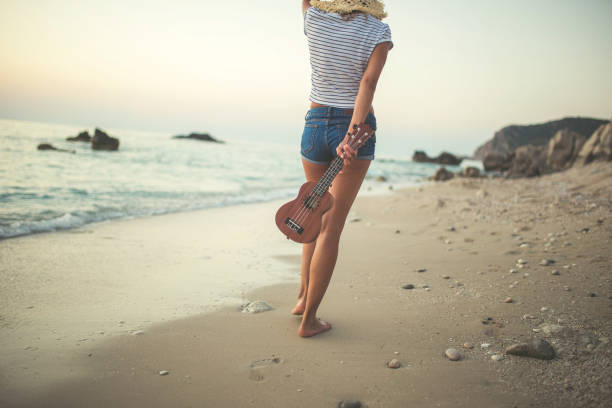 istock Time for music on the beach 643050276
