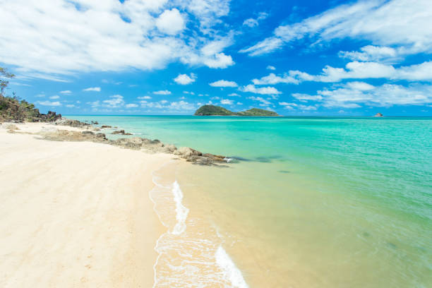 istock Clifton Beach in Carins, Queensland, Australia 643053792