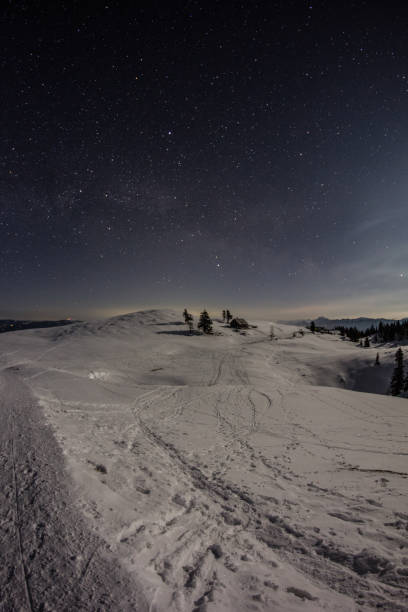 istock Mt. Dobratsch Winter Nightsky Panorama 643054328