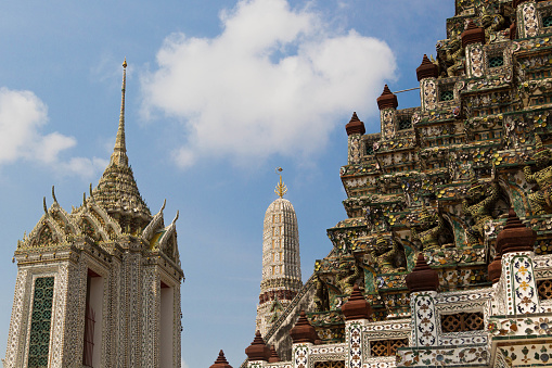 Wat Arun Temple or Temple of Dawn symbolises the birth of the Rattanakosin Period and the founding of the new capital after Ayutthaya fell.