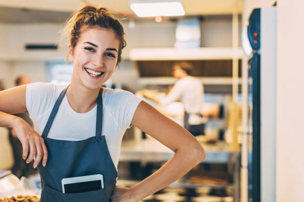 istock Beautiful girl in the bakery 643137148