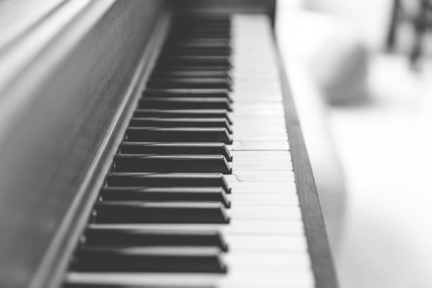 istock Upright piano keyboard or piano keys 643193576