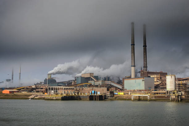 steel mill of tata steel unlimited in ijmuiden, the netherlands - incinerator imagens e fotografias de stock