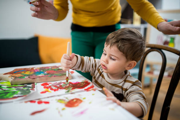 istock Enjoying painting with son 643314438