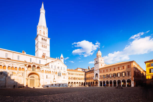 istock Modena, Piazza Grande, Duomo and Ghirlandina Tower. 643365036