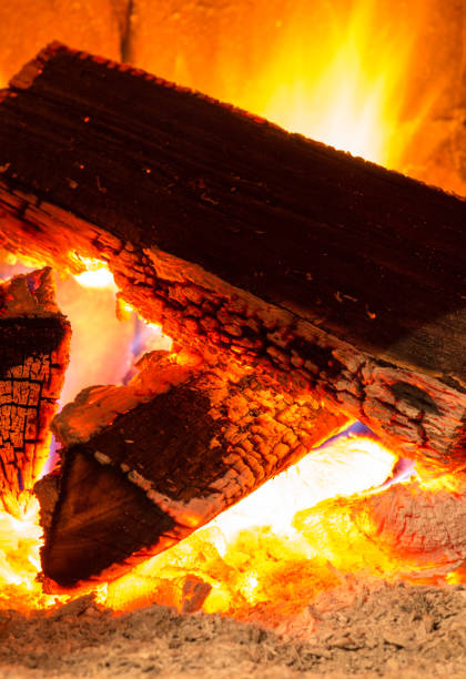 istock Red and orange crackling fire from burning woods 643383974
