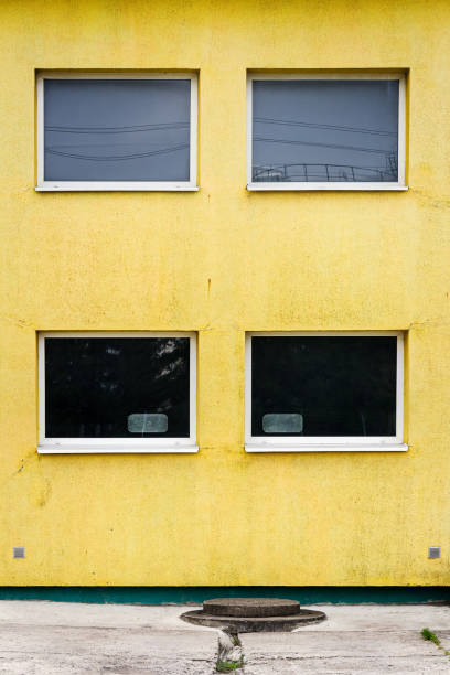 istock Modern yellow street wall 643425496