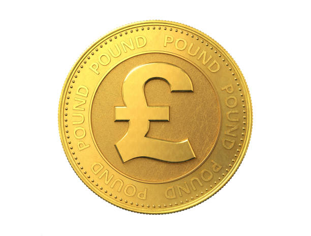 moneta d'oro con segno di sterlina. rendering 3d. - pound symbol three dimensional shape sign symbol foto e immagini stock